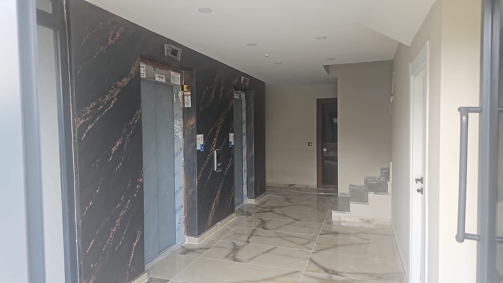 Moderne Kystbolig: Eksklusive Leiligheter til Salgs i Demirtas, Alanya