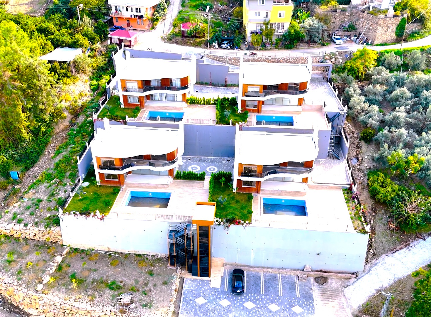 Praktfull Villa med Fyra Sovrum i Oba, Alanya – Privat Pool och Vidsträckt Utsikt