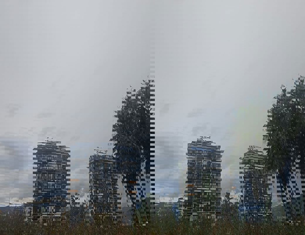 Fridfulla Kustnära Bostäder i Demirtaş, Några Steg från Medelhavet