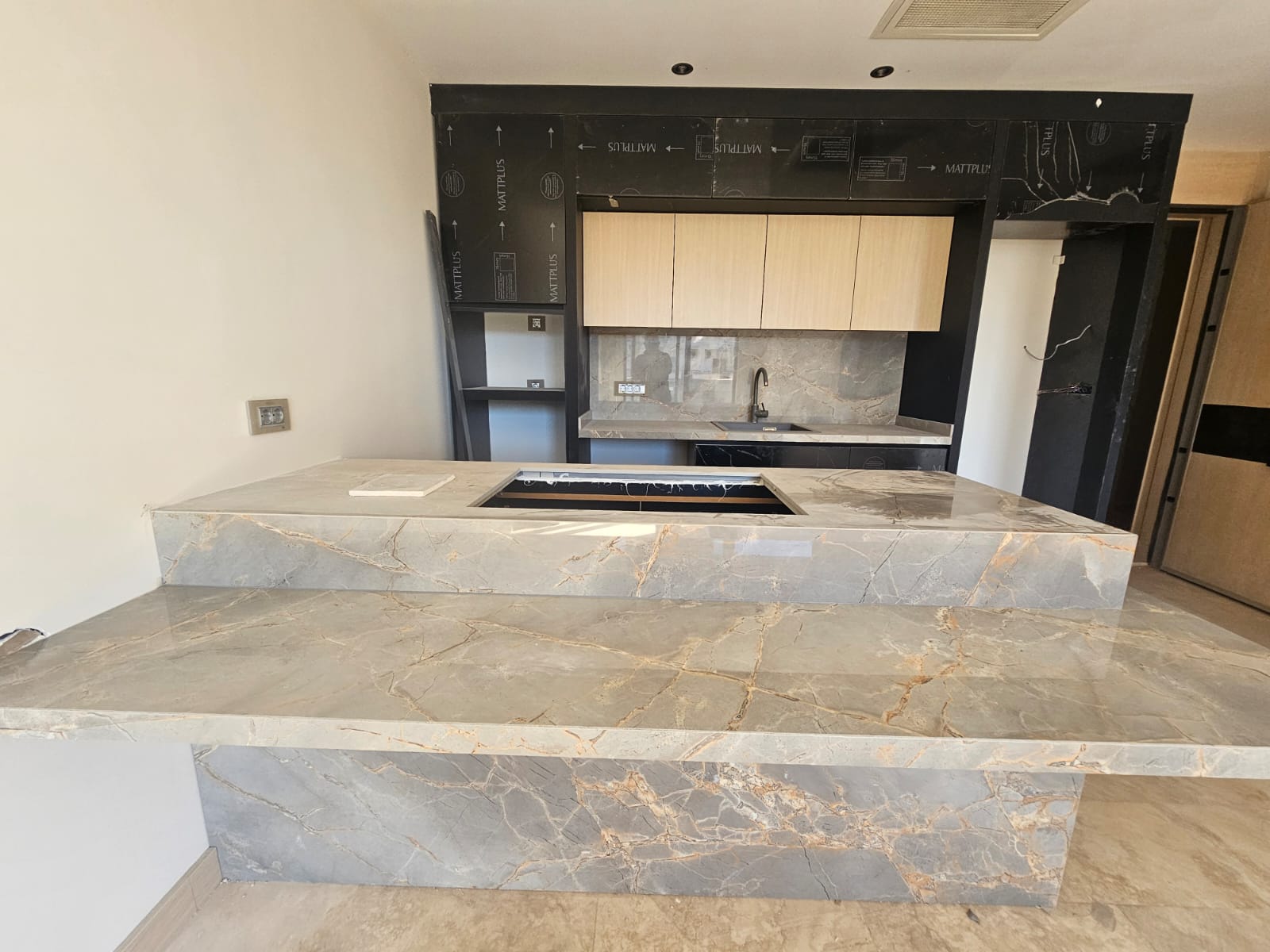 Прибрежный оазис в Тосмуре: Новые апартаменты и дуплексы с видом на море