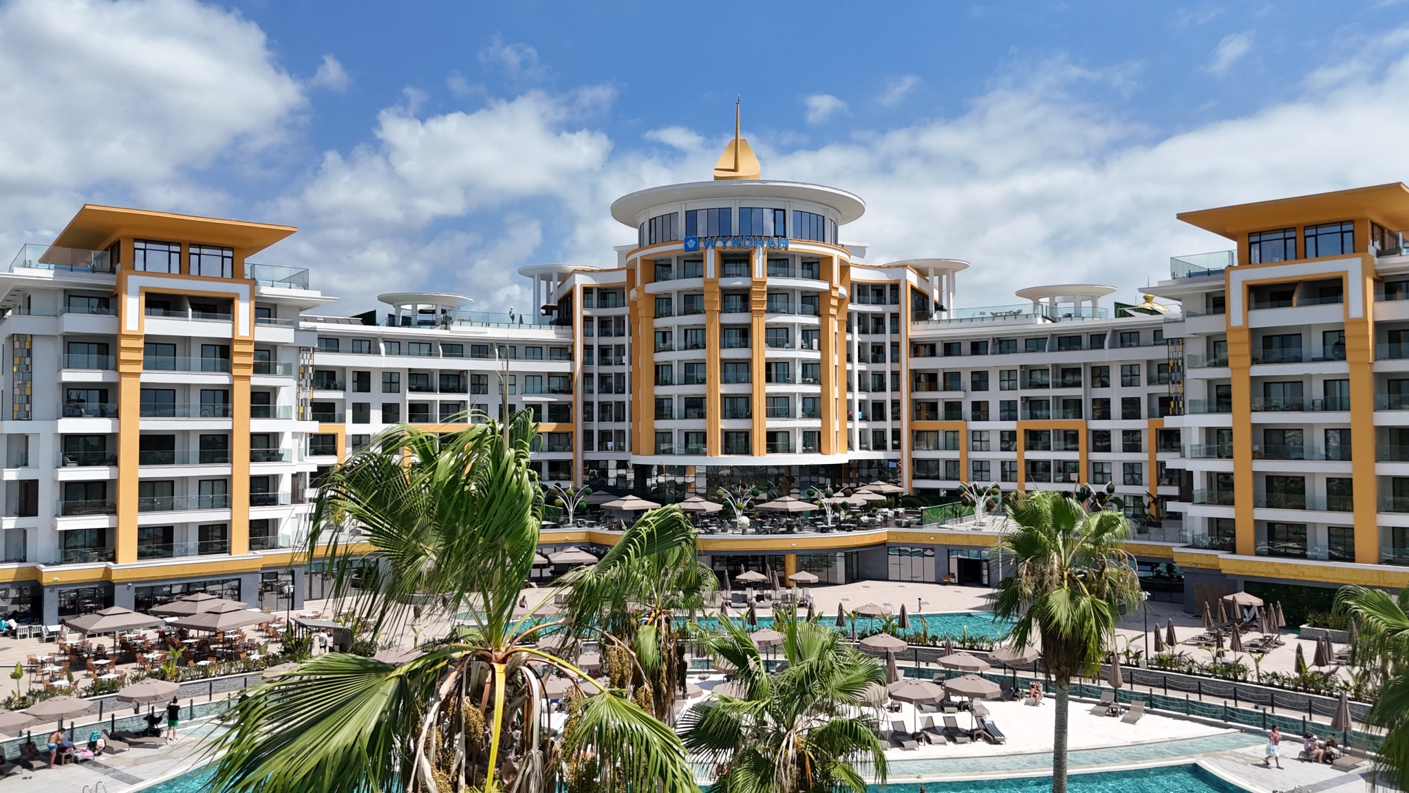 蔚蓝海岸的璀璨明珠：阿兰尼亚Payallar奢华海景公寓与复式官邸