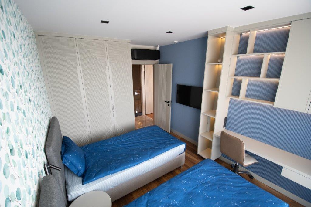 Eksklusive topvillaer i Kargicak med private pools og betagende havudsigt