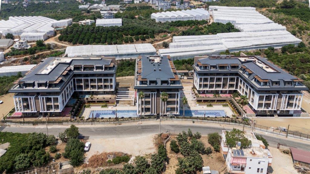 Moderne Oase: Luksuriøse Leiligheter og Duplexer i Oba