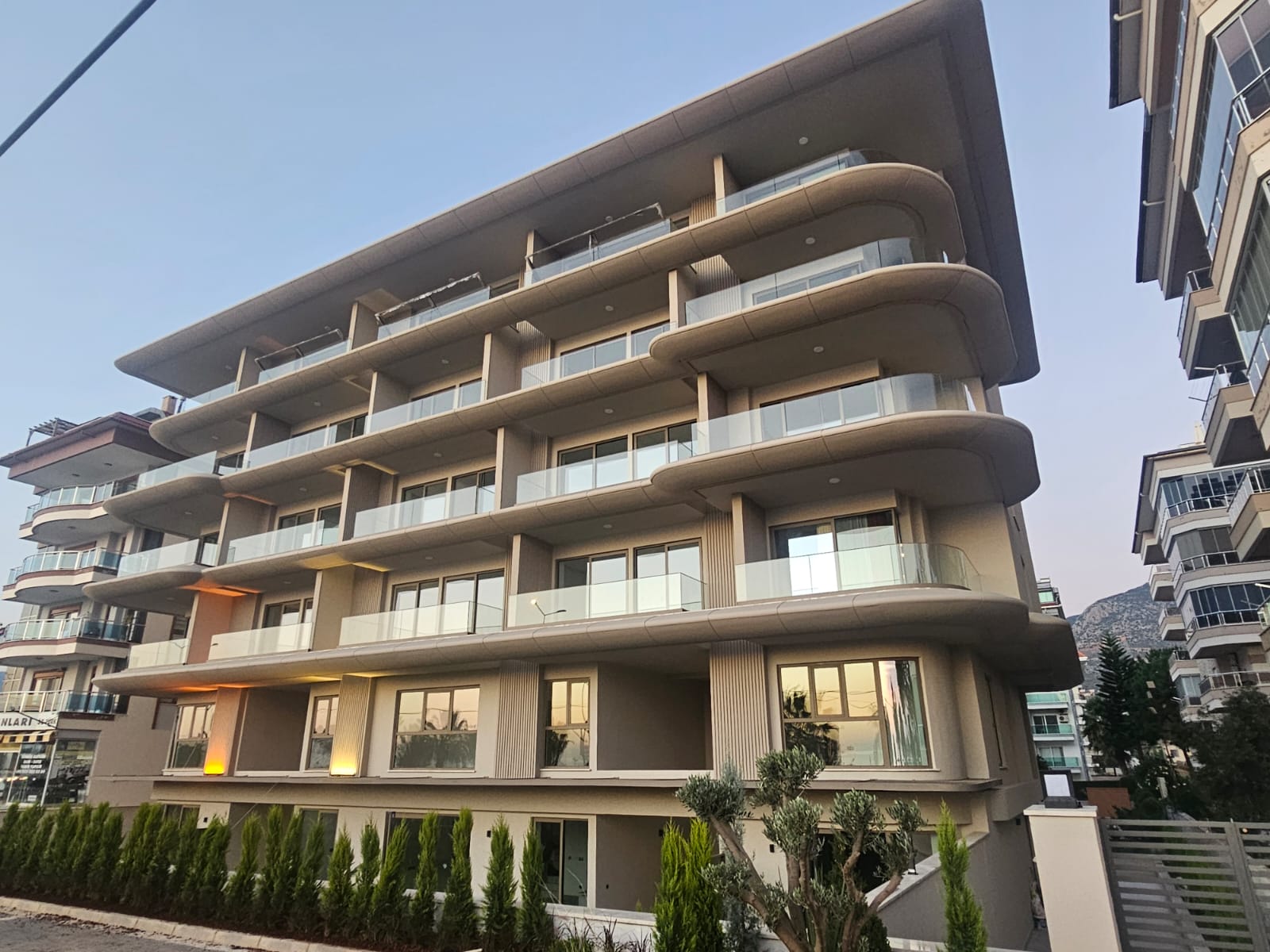 Exclusieve Appartementen en Duplexen aan Zee in Kestel, Alanya