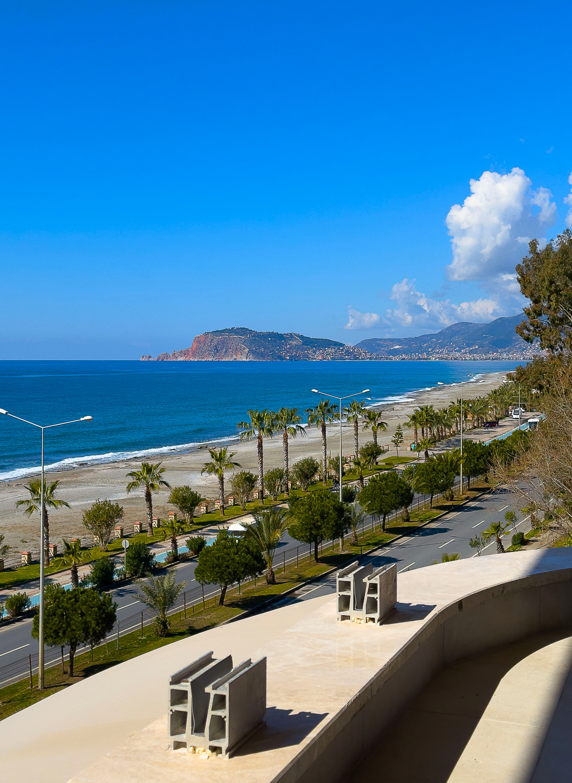 Exclusieve Appartementen en Duplexen aan Zee in Kestel, Alanya