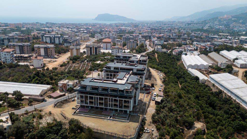 Moderne Oase: Luksuriøse Leiligheter og Duplexer i Oba