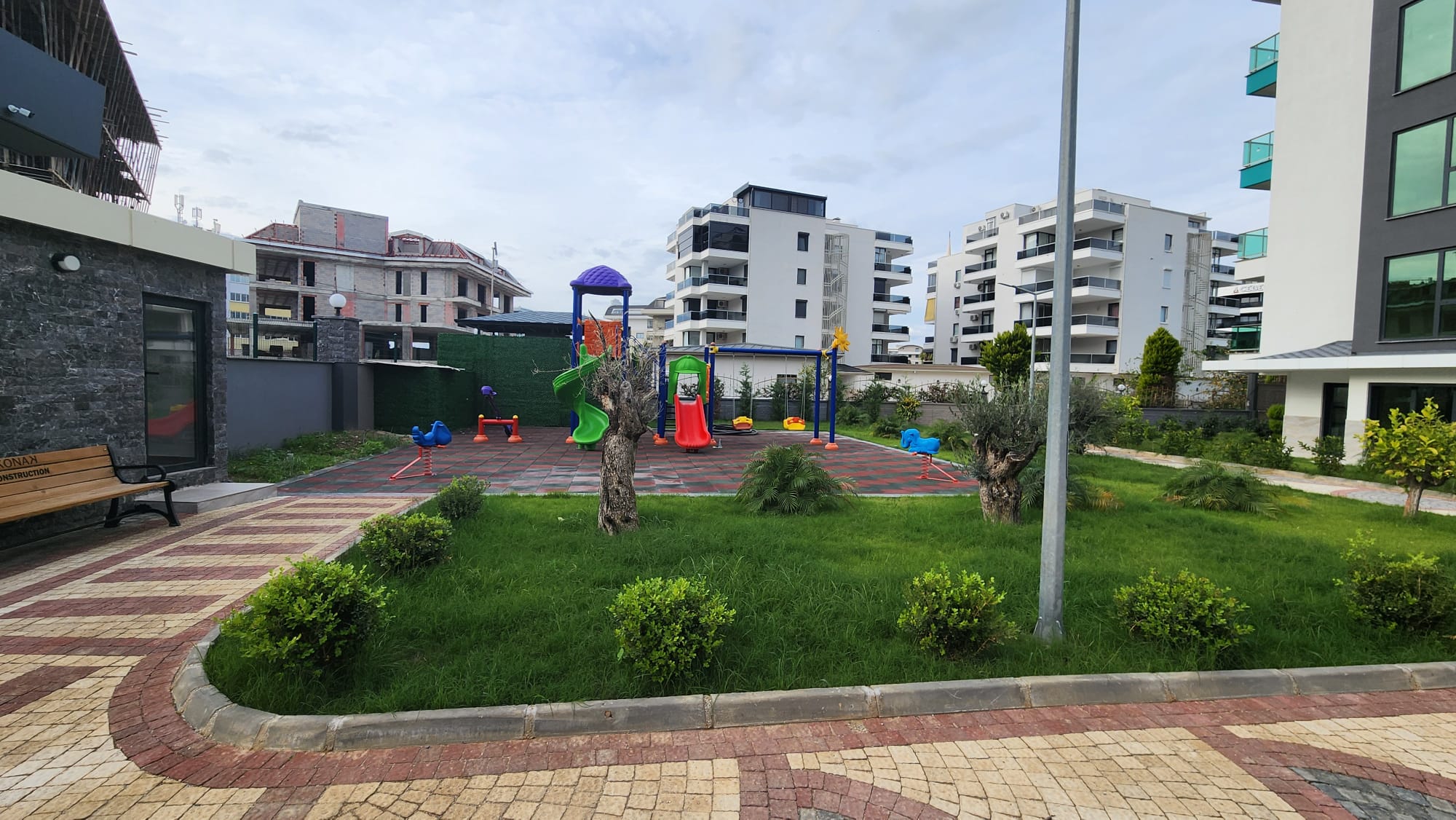 Exclusief Kustleven: Luxe Appartementen en Duplexen in Kargicak, Alanya