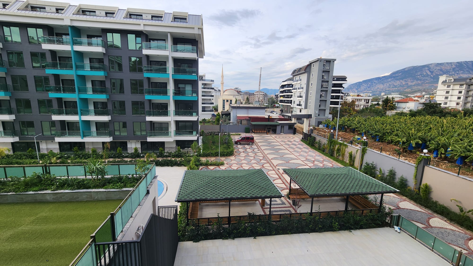 Exclusief Kustleven: Luxe Appartementen en Duplexen in Kargicak, Alanya