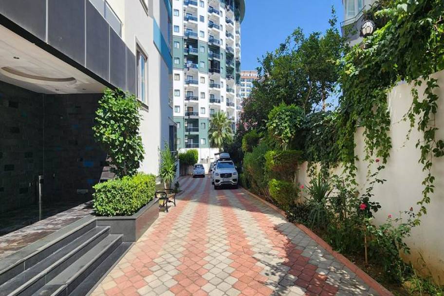 Изысканная меблированная 2-комнатная квартира в Sonas Life Residence, Махмутлар – ваш дом у моря